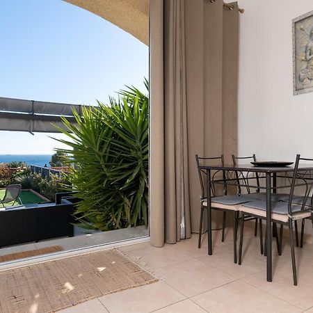Face A La Mer Superbe Villa Terrasse Barbecue Le Pradet Carqueiranne Exteriör bild